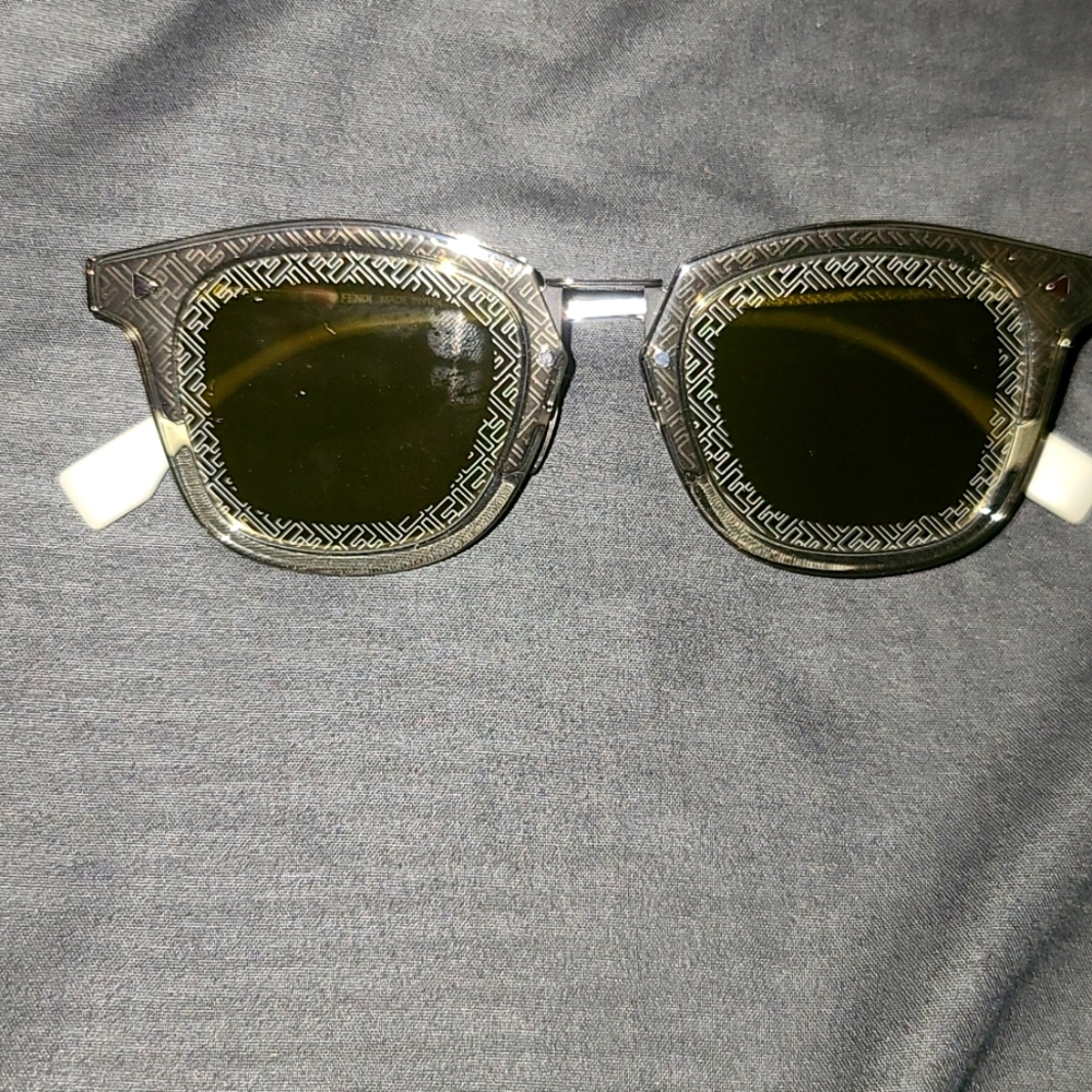 Fendi shades